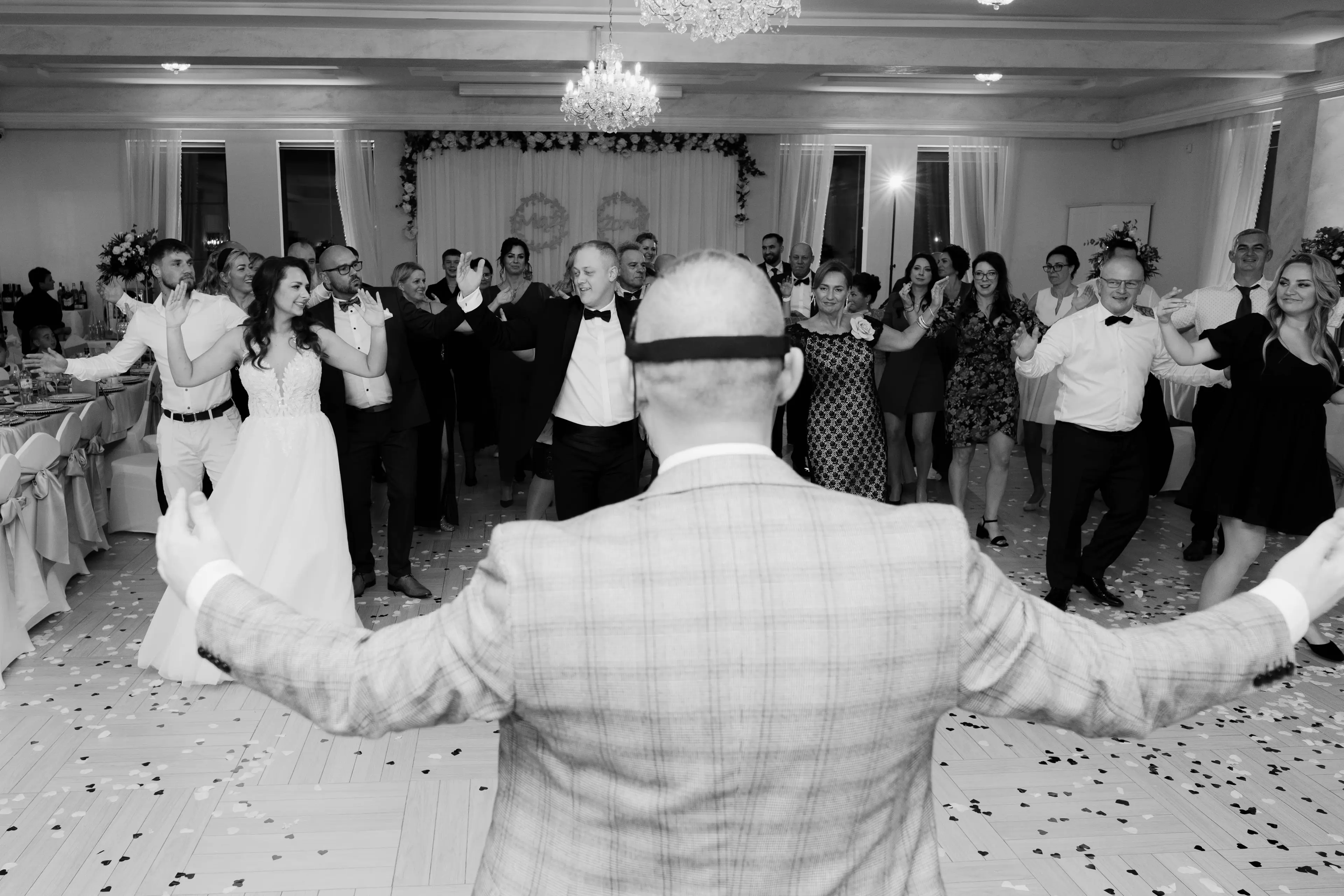 Profesjonalna oprawa muzyczna wesela DJ Chmura