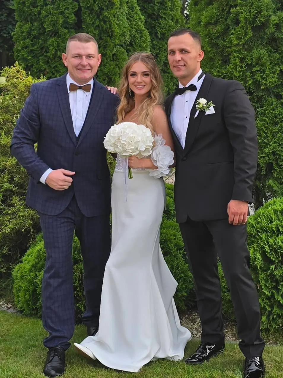 Szczęśliwi goście na weselu z DJ Chmura